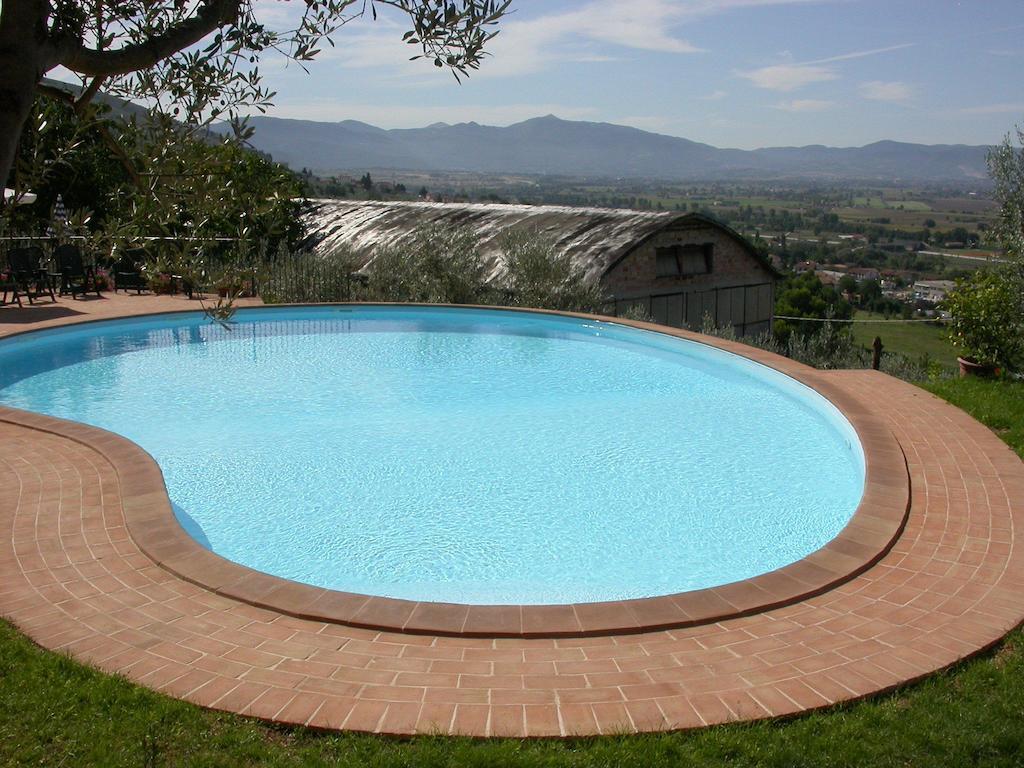 Agriturismo I Mandorli Треви Экстерьер фото